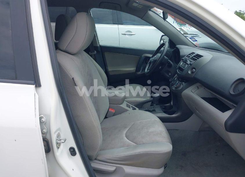 Photo 5 of 2011 Toyota Rav4 N/A (VIN 2T3ZF4DV9BW072011)