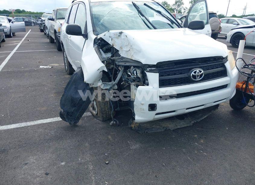 Photo 6 of 2011 Toyota Rav4 (VIN 2T3ZF4DV9BW077452)