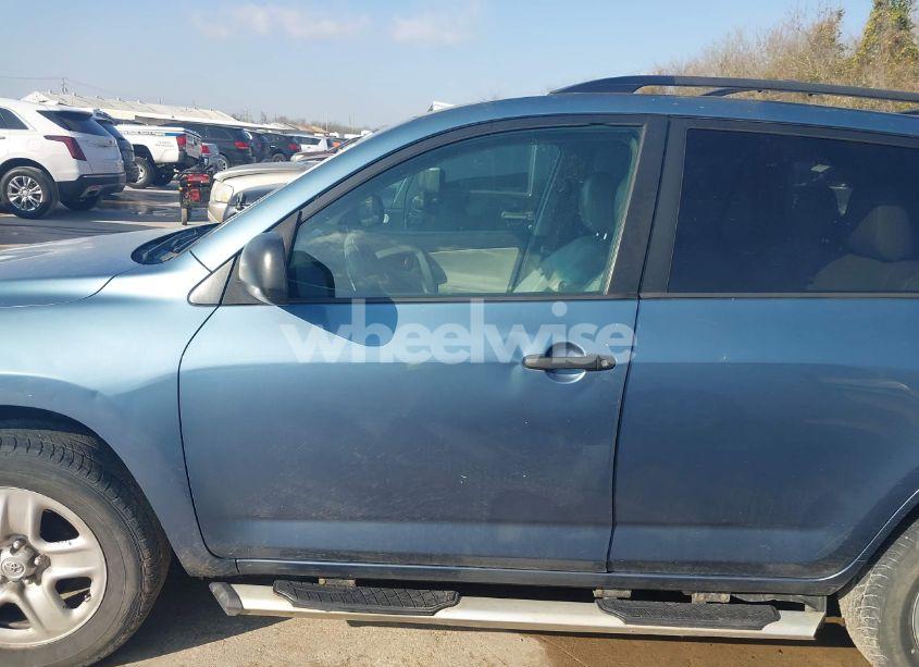 Photo 14 of 2011 Toyota Rav4 (VIN 2T3ZF4DV9BW093036)