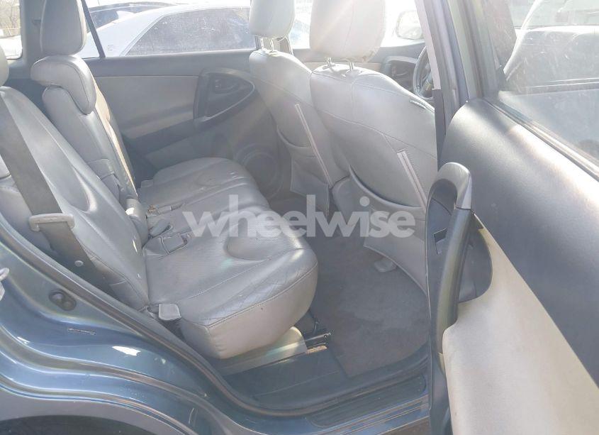 Photo 8 of 2011 Toyota Rav4 (VIN 2T3ZF4DV9BW093036)