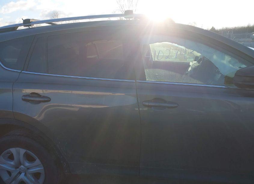 Photo 13 of 2013 Toyota Rav4 LE (VIN 2T3ZFREV0DW048095)