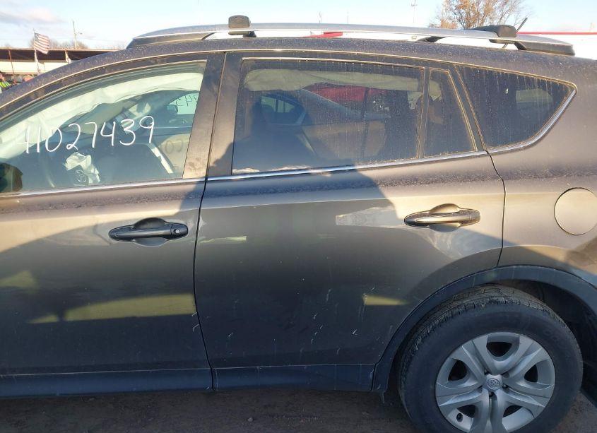 Photo 14 of 2013 Toyota Rav4 LE (VIN 2T3ZFREV0DW048095)