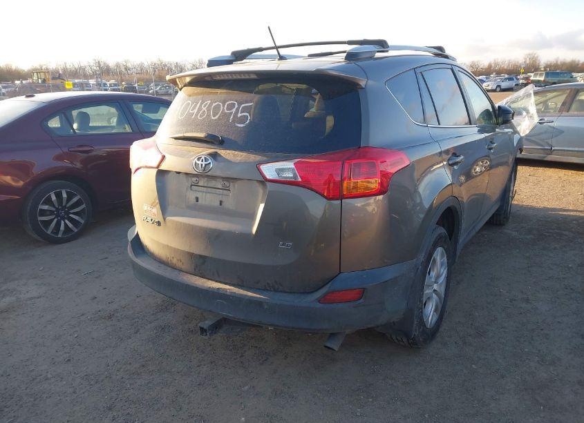 Photo 4 of 2013 Toyota Rav4 LE (VIN 2T3ZFREV0DW048095)