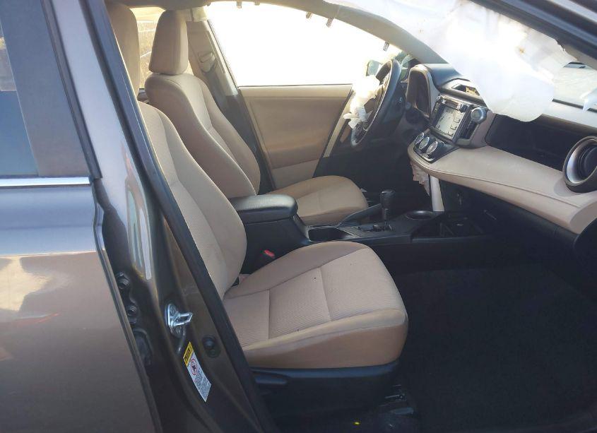 Photo 5 of 2013 Toyota Rav4 LE (VIN 2T3ZFREV0DW048095)