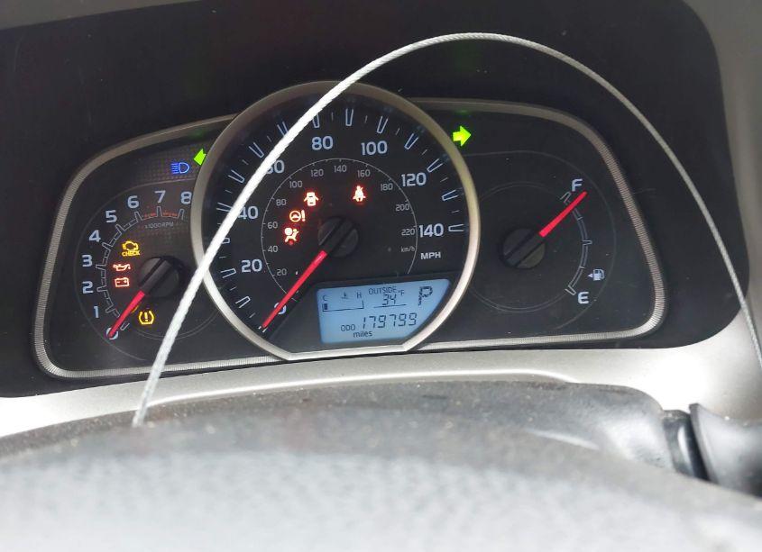 Photo 7 of 2013 Toyota Rav4 LE (VIN 2T3ZFREV0DW048095)