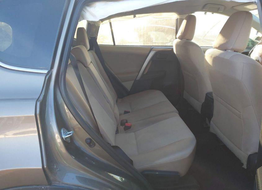 Photo 8 of 2013 Toyota Rav4 LE (VIN 2T3ZFREV0DW048095)