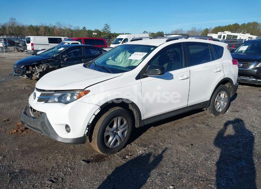 Photo 2 of 2013 Toyota Rav4 LE (VIN 2T3ZFREV0DW055483)