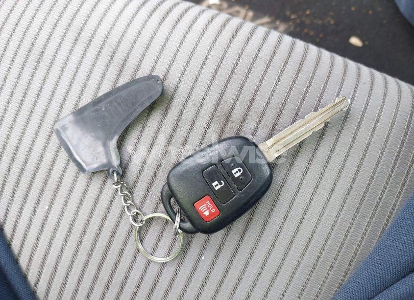 Photo 11 of 2015 Toyota Rav4 LE (VIN 2T3ZFREV0FW200542)