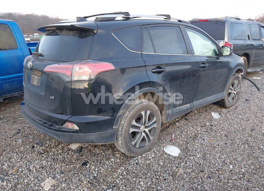 Photo 4 of 2016 Toyota Rav4 LE (VIN 2T3ZFREV0GW268261)