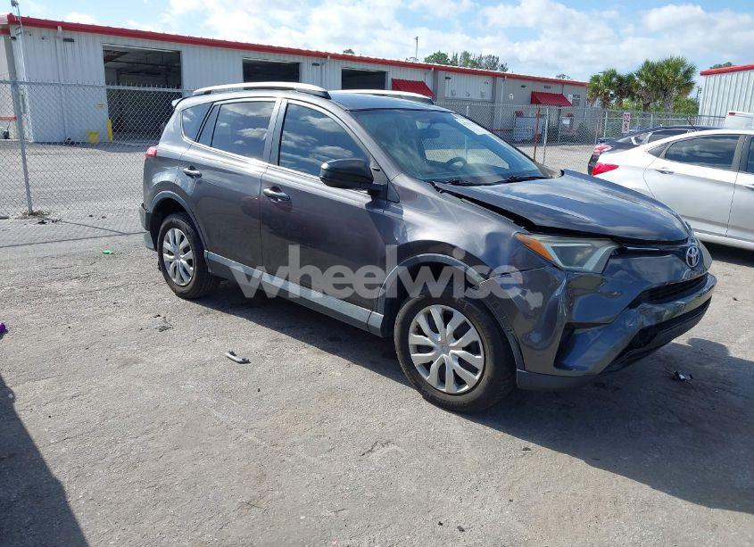 2016 Toyota Rav4 LE (VIN 2T3ZFREV0GW277834) main photo