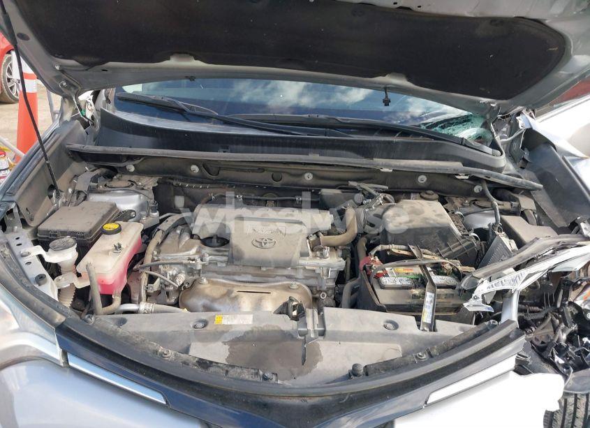 Photo 10 of 2018 Toyota Rav4 LE (VIN 2T3ZFREV0JW470119)