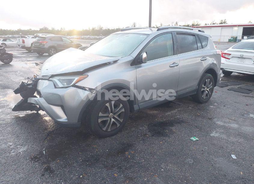 Photo 2 of 2018 Toyota Rav4 LE (VIN 2T3ZFREV0JW515530)