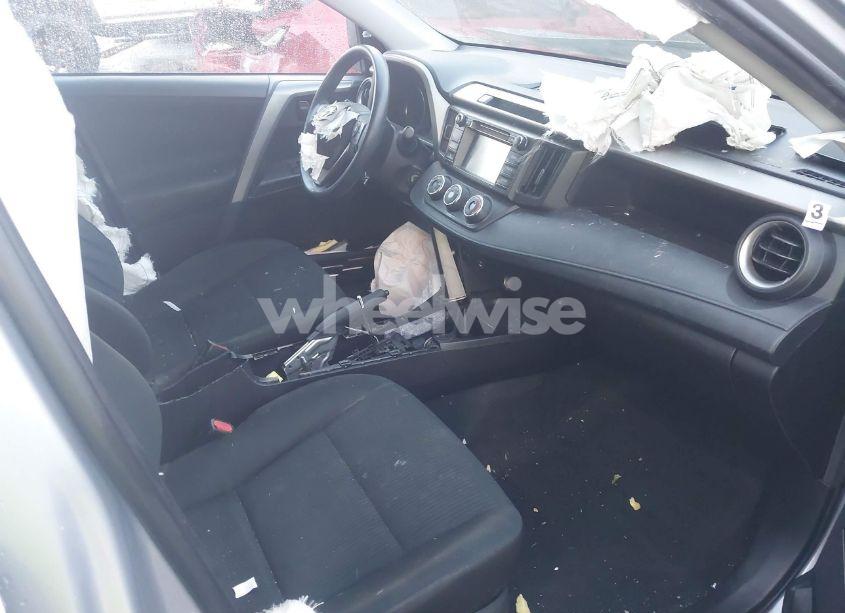 Photo 5 of 2018 Toyota Rav4 LE (VIN 2T3ZFREV0JW515530)