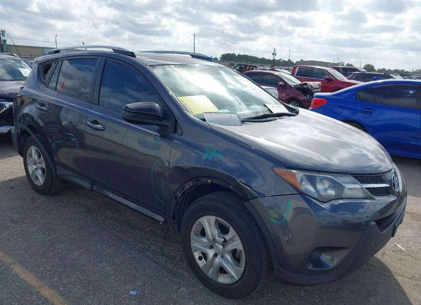 2015 Toyota Rav4 LE (VIN 2T3ZFREV1FW169706) main photo