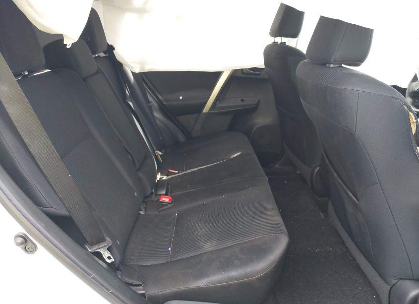 Photo 8 of 2015 Toyota Rav4 LE (VIN 2T3ZFREV1FW200517)