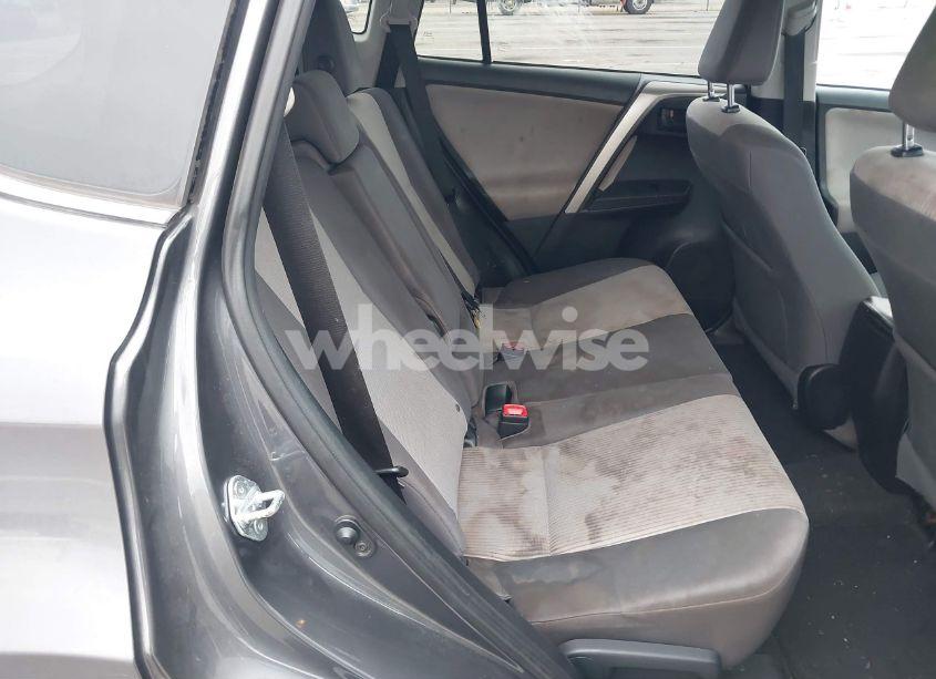 Photo 8 of 2015 Toyota Rav4 LE (VIN 2T3ZFREV1FW205216)