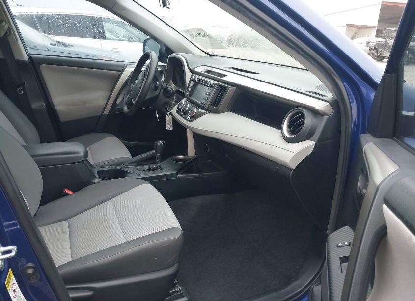 Photo 5 of 2015 Toyota Rav4 LE (VIN 2T3ZFREV1FW230116)