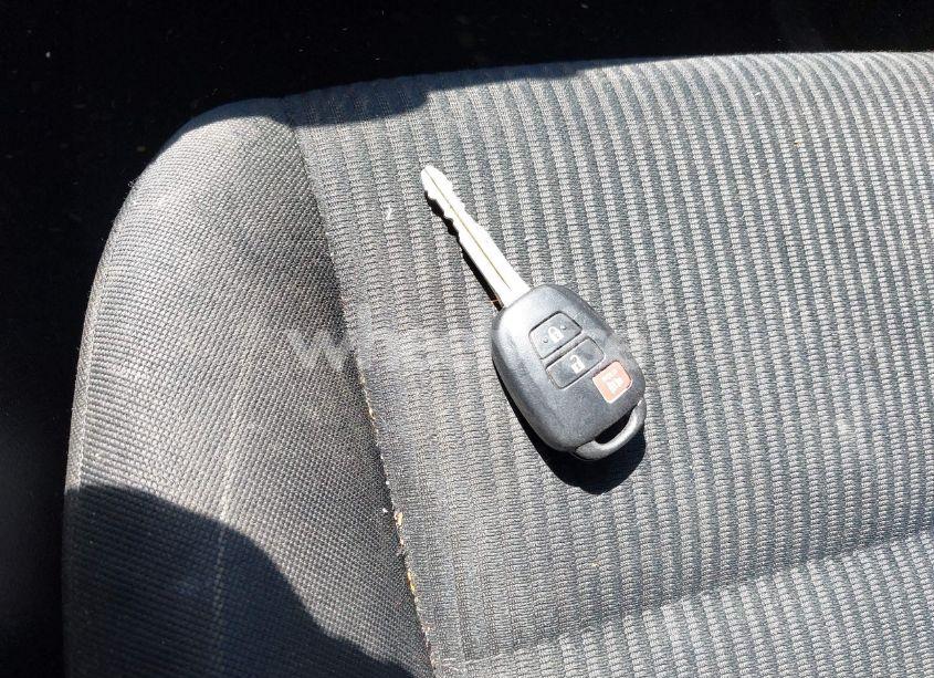 Photo 11 of 2016 Toyota Rav4 LE (VIN 2T3ZFREV1GW274702)