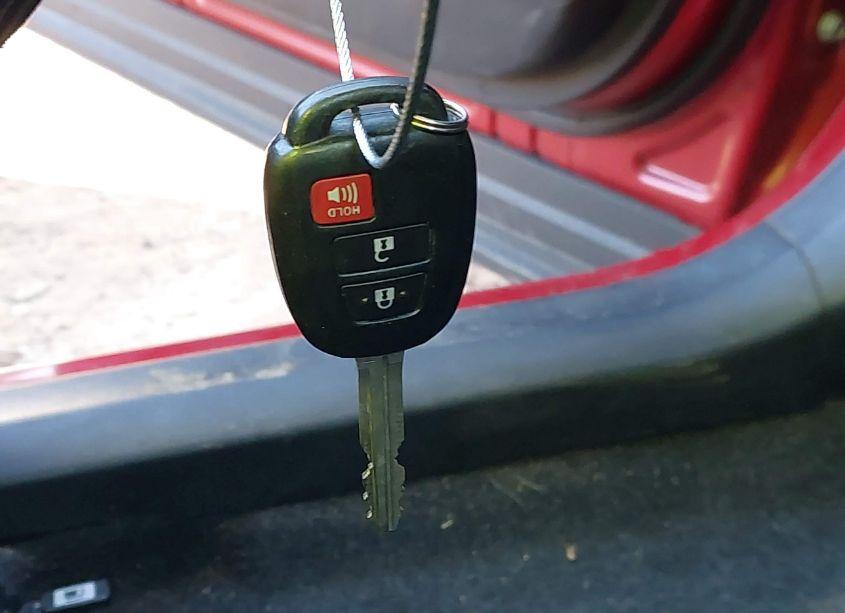 Photo 11 of 2016 Toyota Rav4 LE (VIN 2T3ZFREV1GW293802)