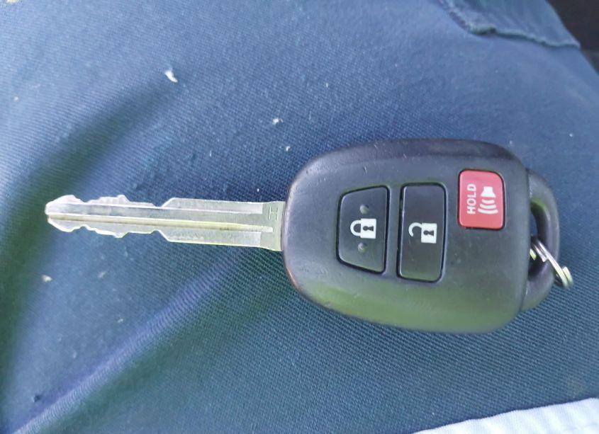 Photo 11 of 2017 Toyota Rav4 LE (VIN 2T3ZFREV1HW312804)