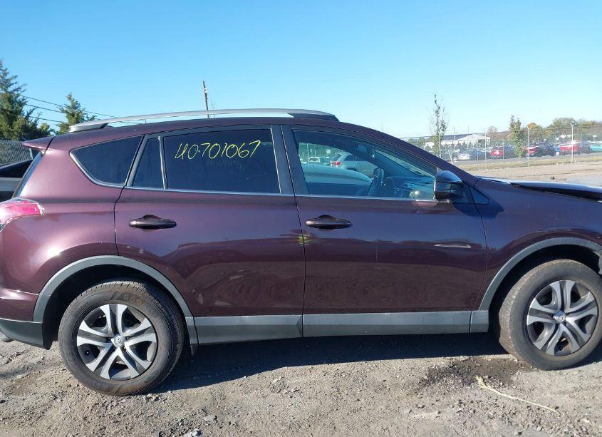 Photo 13 of 2017 Toyota Rav4 LE (VIN 2T3ZFREV1HW312804)