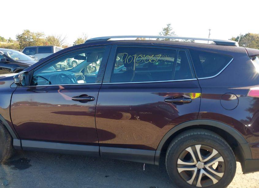 Photo 14 of 2017 Toyota Rav4 LE (VIN 2T3ZFREV1HW312804)