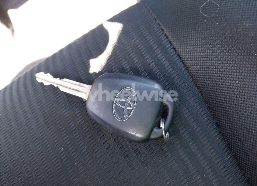 Photo 11 of 2017 Toyota Rav4 LE (VIN 2T3ZFREV1HW395392)