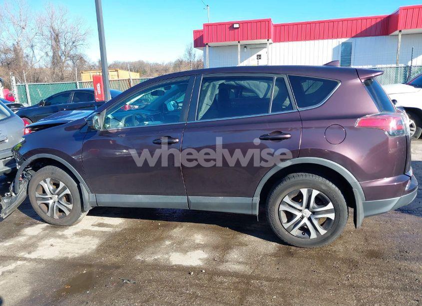 Photo 15 of 2018 Toyota Rav4 LE (VIN 2T3ZFREV1JW457959)