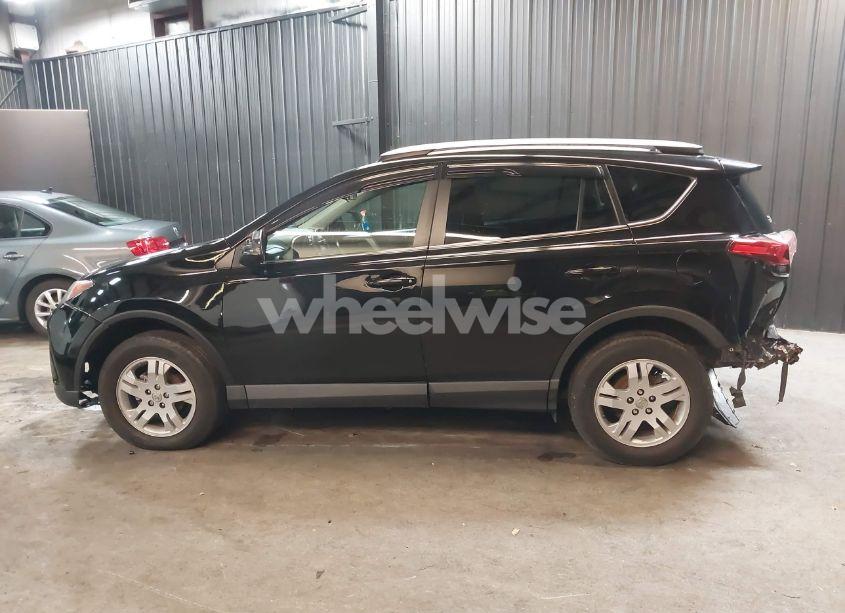 Photo 14 of 2018 Toyota Rav4 LE (VIN 2T3ZFREV1JW508988)