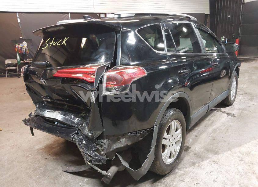 Photo 4 of 2018 Toyota Rav4 LE (VIN 2T3ZFREV1JW508988)