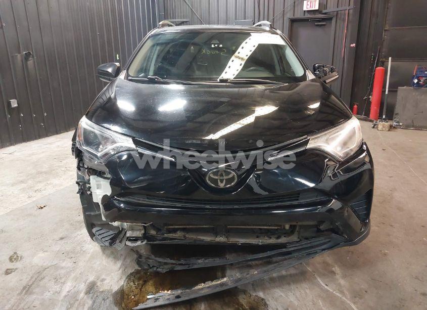 Photo 6 of 2018 Toyota Rav4 LE (VIN 2T3ZFREV1JW508988)