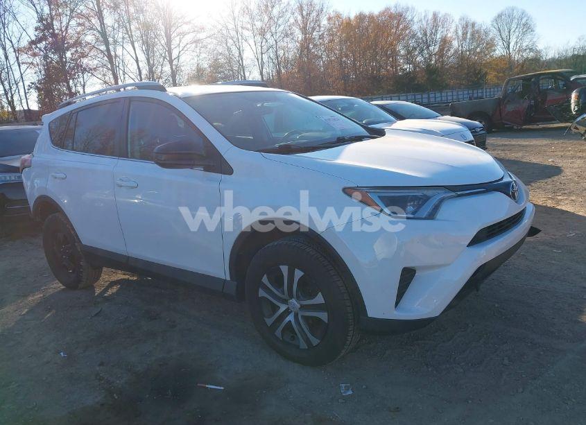2016 Toyota Rav4 LE (VIN 2T3ZFREV2GW284896) main photo