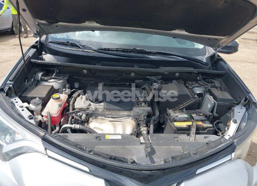 Photo 10 of 2016 Toyota Rav4 LE (VIN 2T3ZFREV2GW307917)