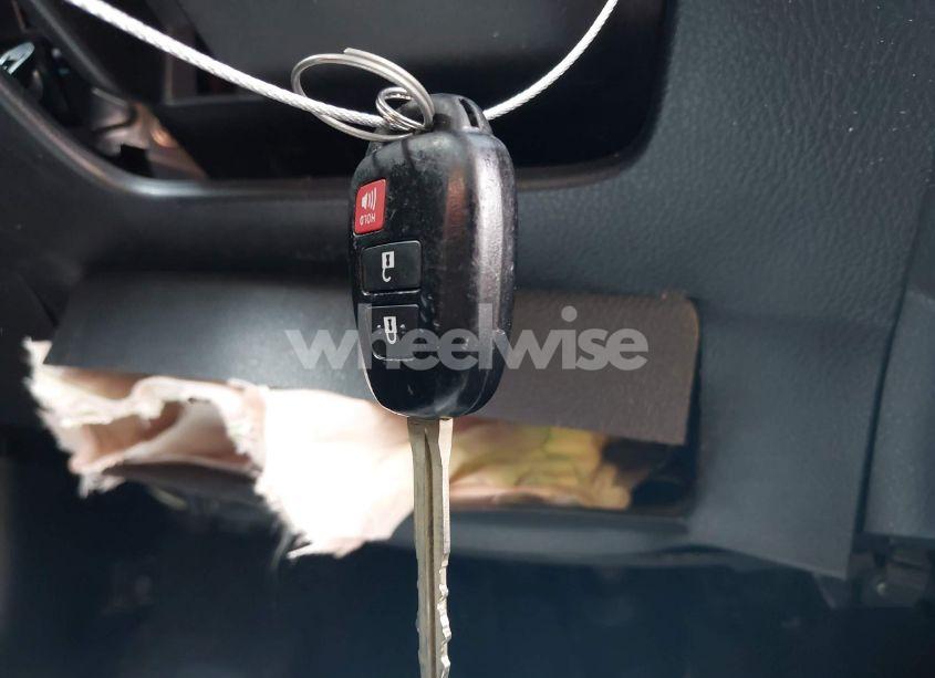 Photo 11 of 2016 Toyota Rav4 LE (VIN 2T3ZFREV2GW307917)