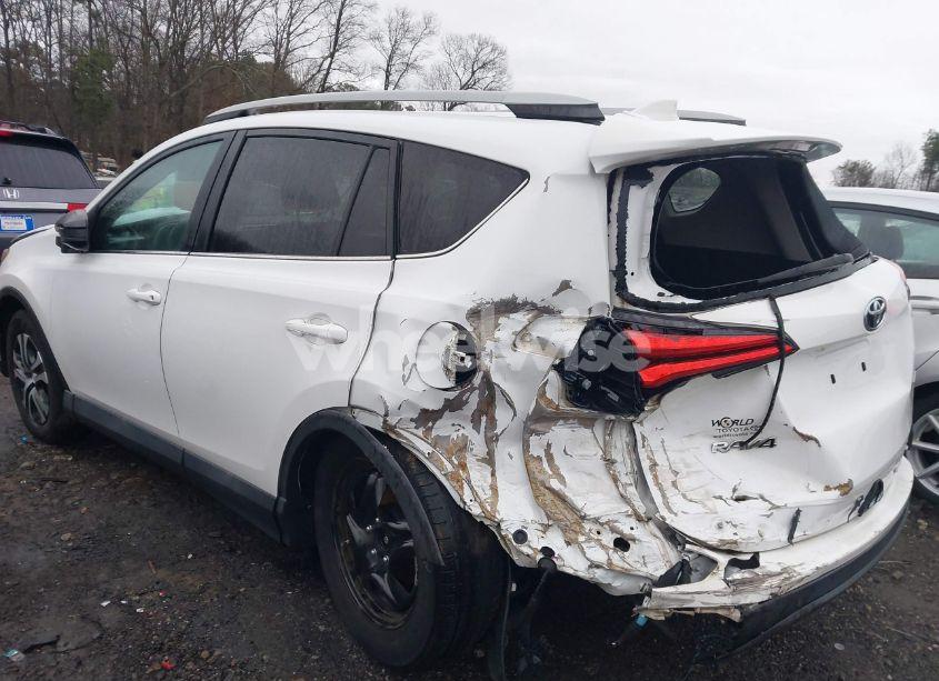 Photo 6 of 2017 Toyota Rav4 LE (VIN 2T3ZFREV2HW343561)