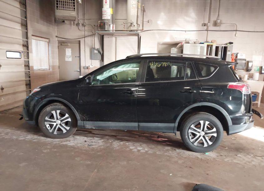 Photo 14 of 2017 Toyota Rav4 LE (VIN 2T3ZFREV2HW368301)