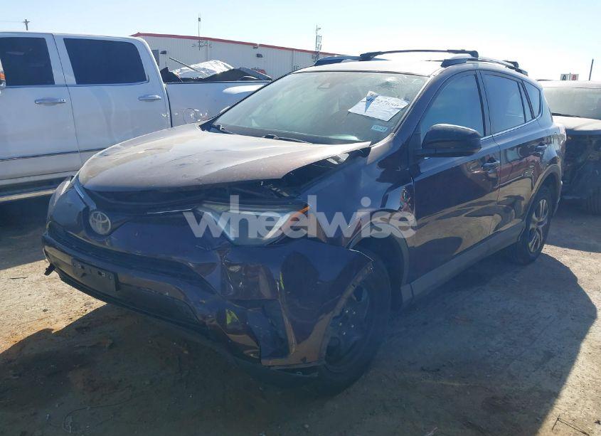 Photo 2 of 2018 Toyota Rav4 LE (VIN 2T3ZFREV2JW419835)