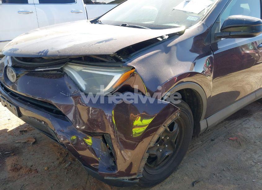 Photo 6 of 2018 Toyota Rav4 LE (VIN 2T3ZFREV2JW419835)