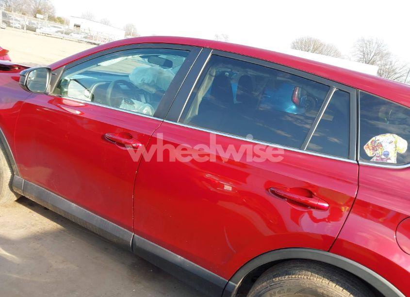 Photo 14 of 2018 Toyota Rav4 LE (VIN 2T3ZFREV2JW457615)