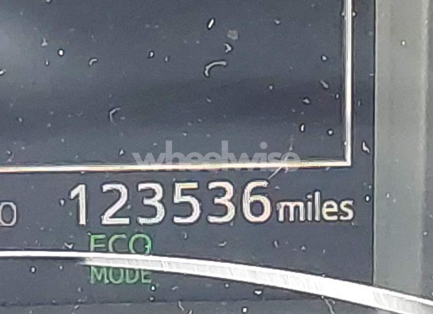 Photo 15 of 2018 Toyota Rav4 LE (VIN 2T3ZFREV2JW457615)