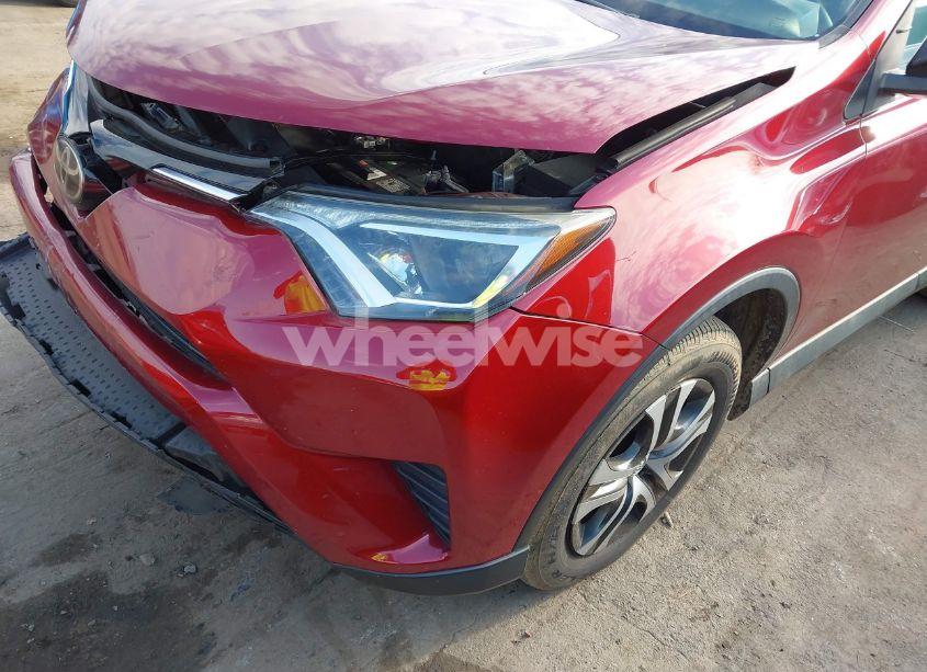 Photo 17 of 2018 Toyota Rav4 LE (VIN 2T3ZFREV2JW457615)