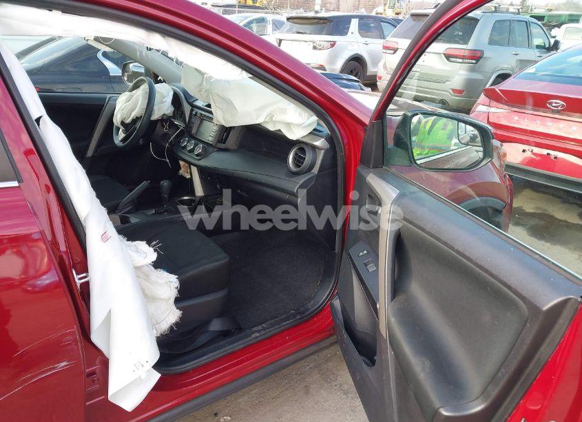 Photo 5 of 2018 Toyota Rav4 LE (VIN 2T3ZFREV2JW457615)