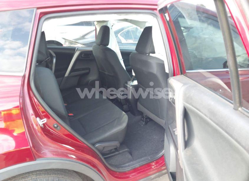 Photo 8 of 2018 Toyota Rav4 LE (VIN 2T3ZFREV2JW457615)