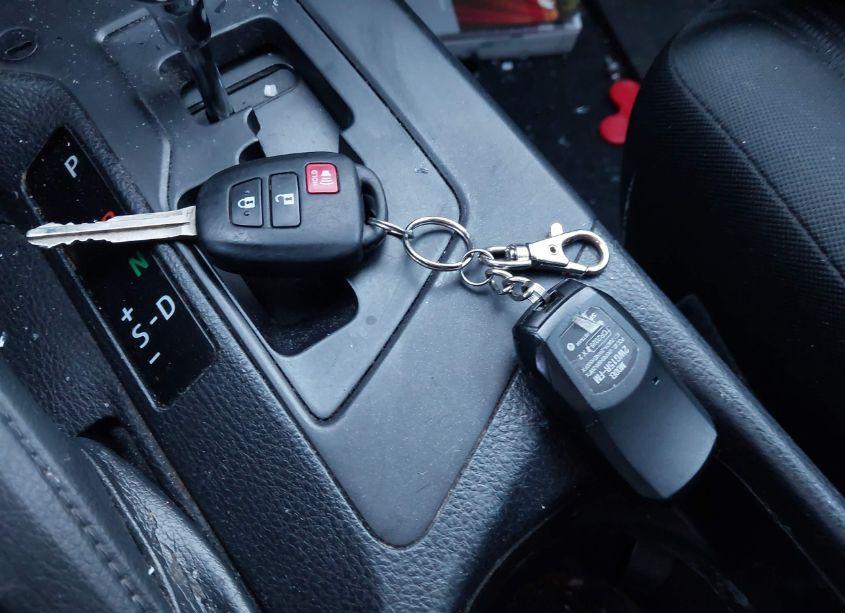 Photo 11 of 2018 Toyota Rav4 LE (VIN 2T3ZFREV2JW461681)