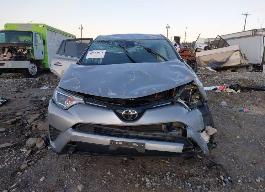 Photo 12 of 2018 Toyota Rav4 LE (VIN 2T3ZFREV2JW461681)