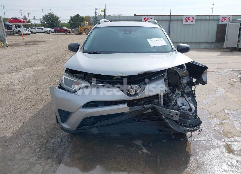 Photo 13 of 2018 Toyota Rav4 LE (VIN 2T3ZFREV2JW464807)