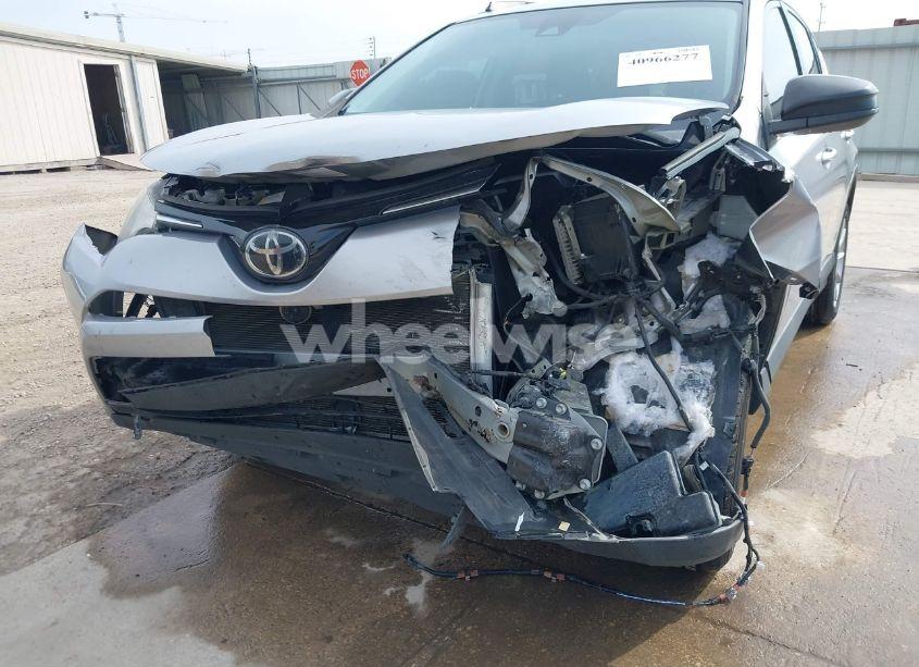 Photo 6 of 2018 Toyota Rav4 LE (VIN 2T3ZFREV2JW464807)