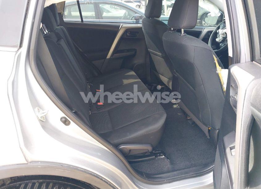 Photo 8 of 2018 Toyota Rav4 LE (VIN 2T3ZFREV2JW464807)