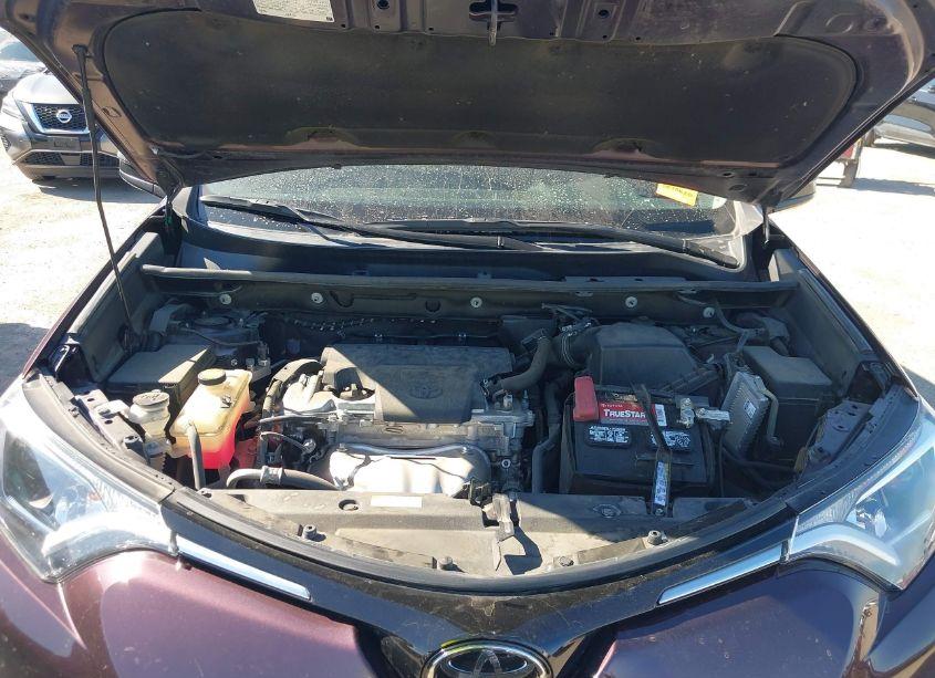 Photo 10 of 2018 Toyota Rav4 LE (VIN 2T3ZFREV2JW470901)