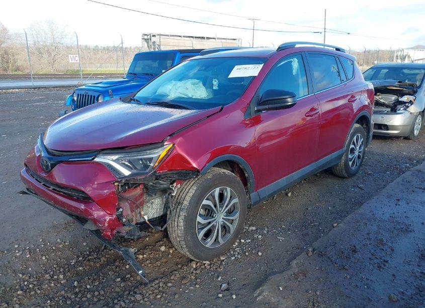 Photo 2 of 2018 Toyota Rav4 LE (VIN 2T3ZFREV2JW474303)